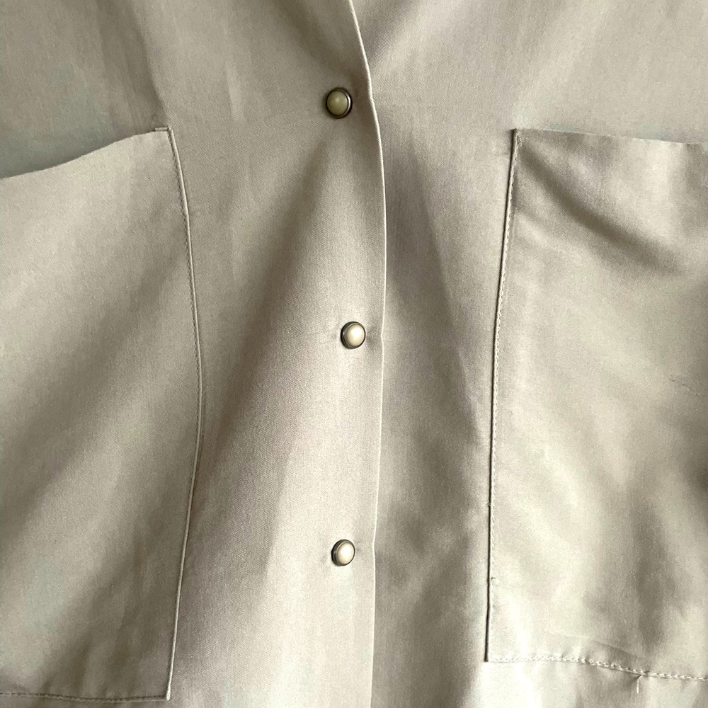 Pastel kaki blouse